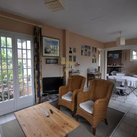 Latouqu Villa *