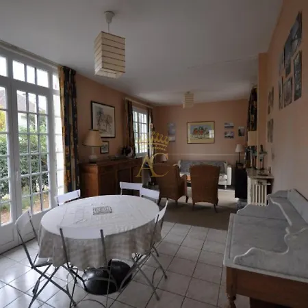 Latouqu Villa *
